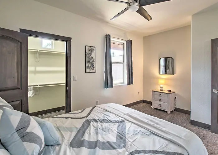 < 3 Mi To Fool Hollow Lake: Show Low Townhome * Show Low