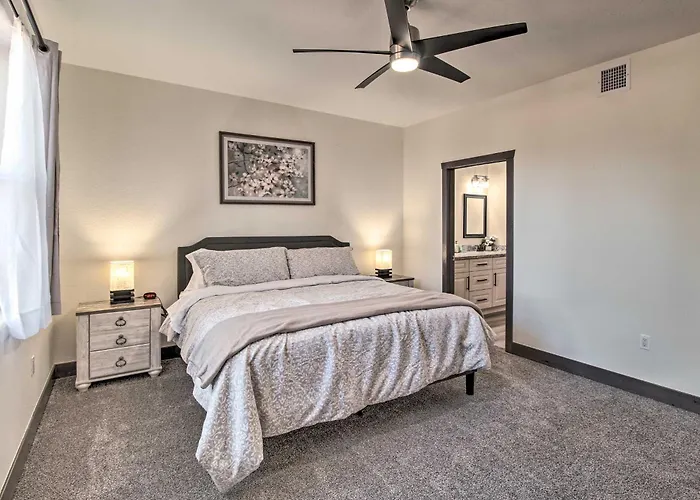 Holiday home < 3 Mi To Fool Hollow Lake: Show Low Townhome