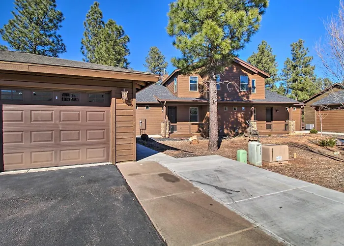 Holiday home < 3 Mi To Fool Hollow Lake: Show Low Townhome